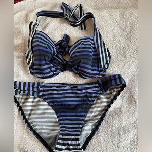 2 piece swimsuit